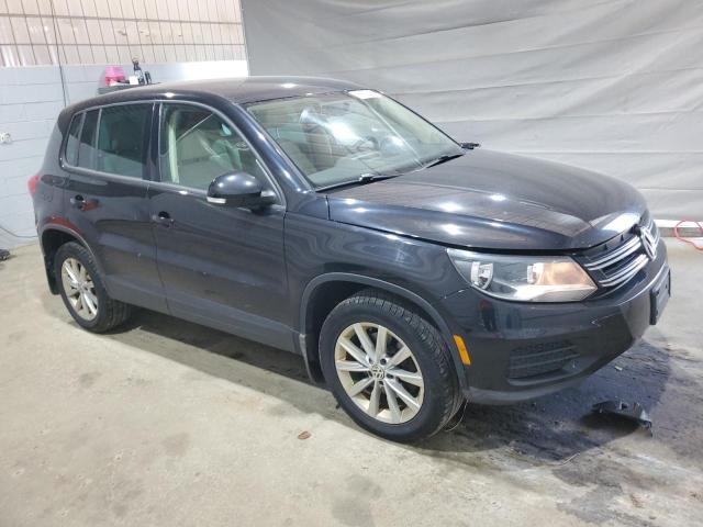 Parquets VOLKSWAGEN TIGUAN 2014 Black