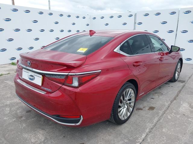 2019 LEXUS ES 300H TA