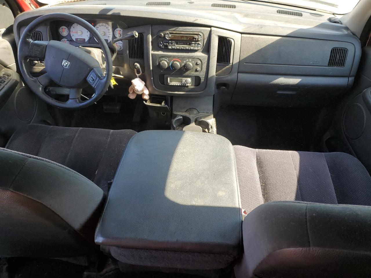 2004 Dodge Ram 1500 St VIN: 1D7HA18DX4J195639 Lot: 63784085