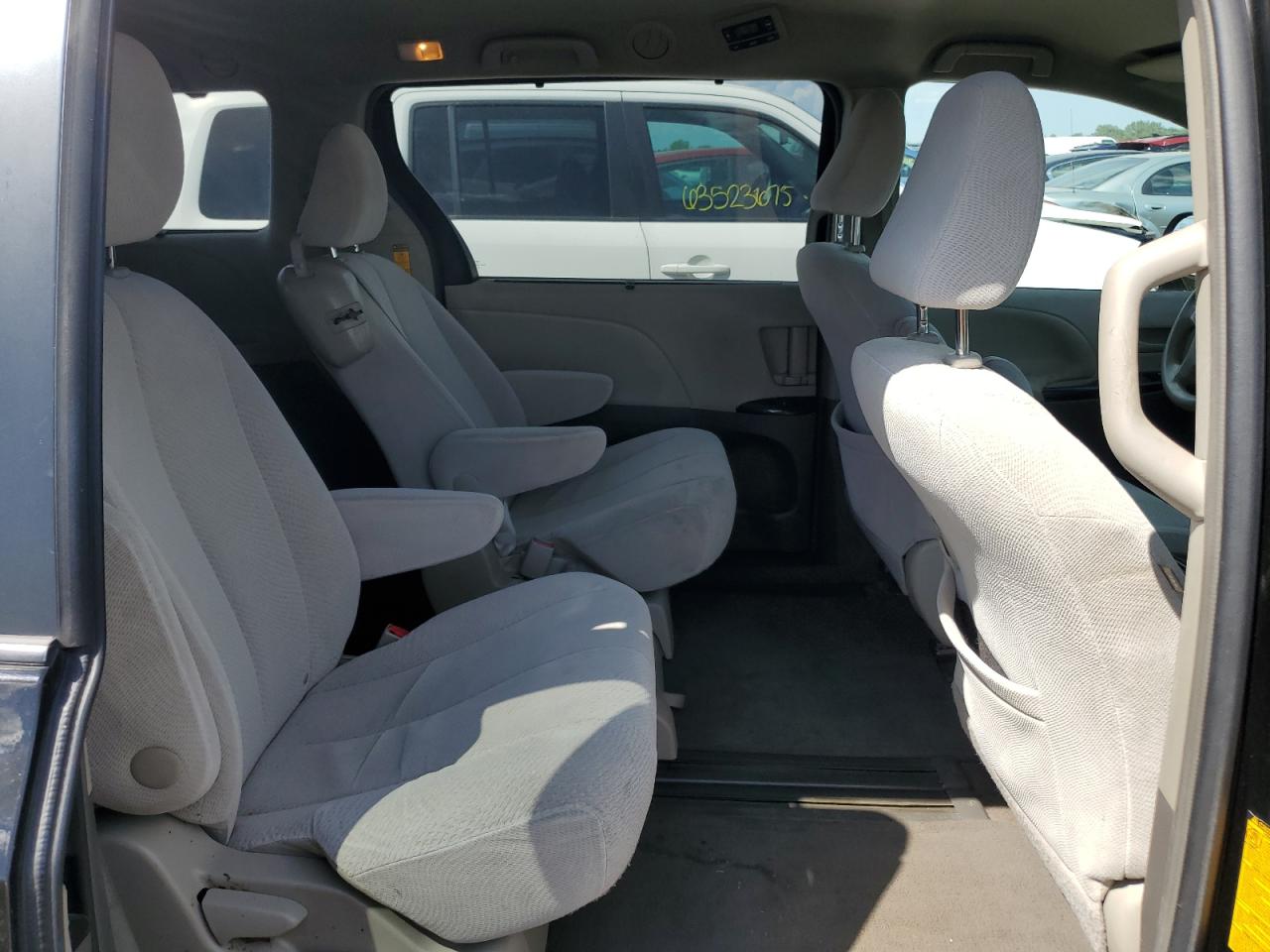 2014 Toyota Sienna Le VIN: 5TDKK3DC3ES448875 Lot: 63431135