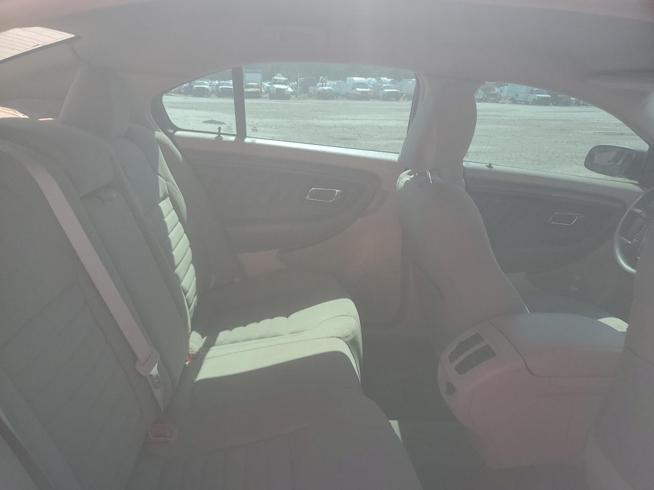 2010 Ford Taurus Se VIN: 1FAHP2DW3AG136789 Lot: 64793525