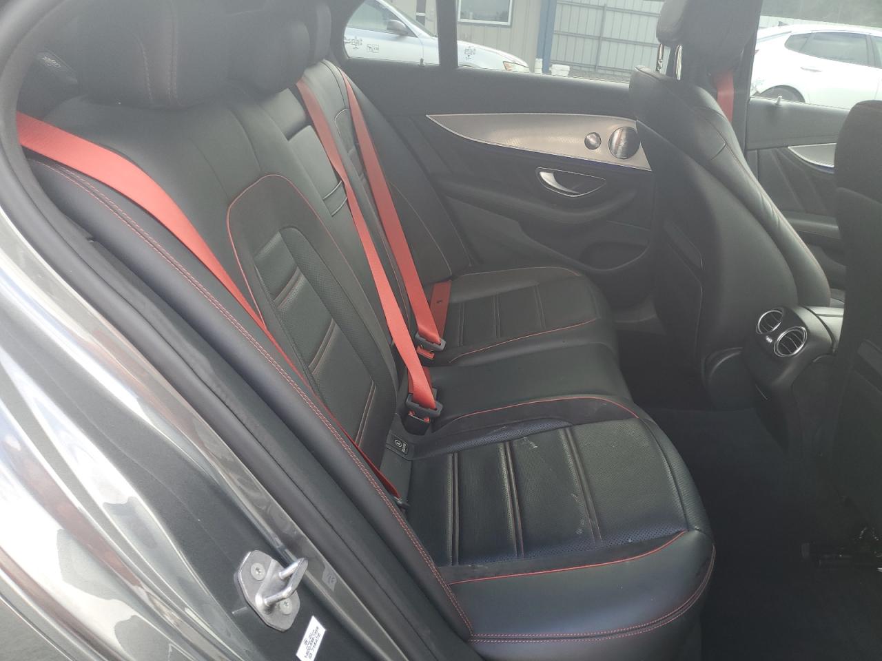 2018 Mercedes-Benz E 43 4Matic Amg VIN: WDDZF6EB1JA403828 Lot: 64427845