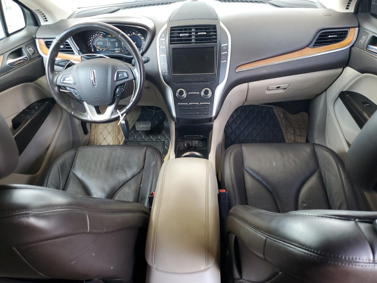 2018 Lincoln Mkc Select VIN: 5LMCJ2D92JUL31812 Lot: 65985565