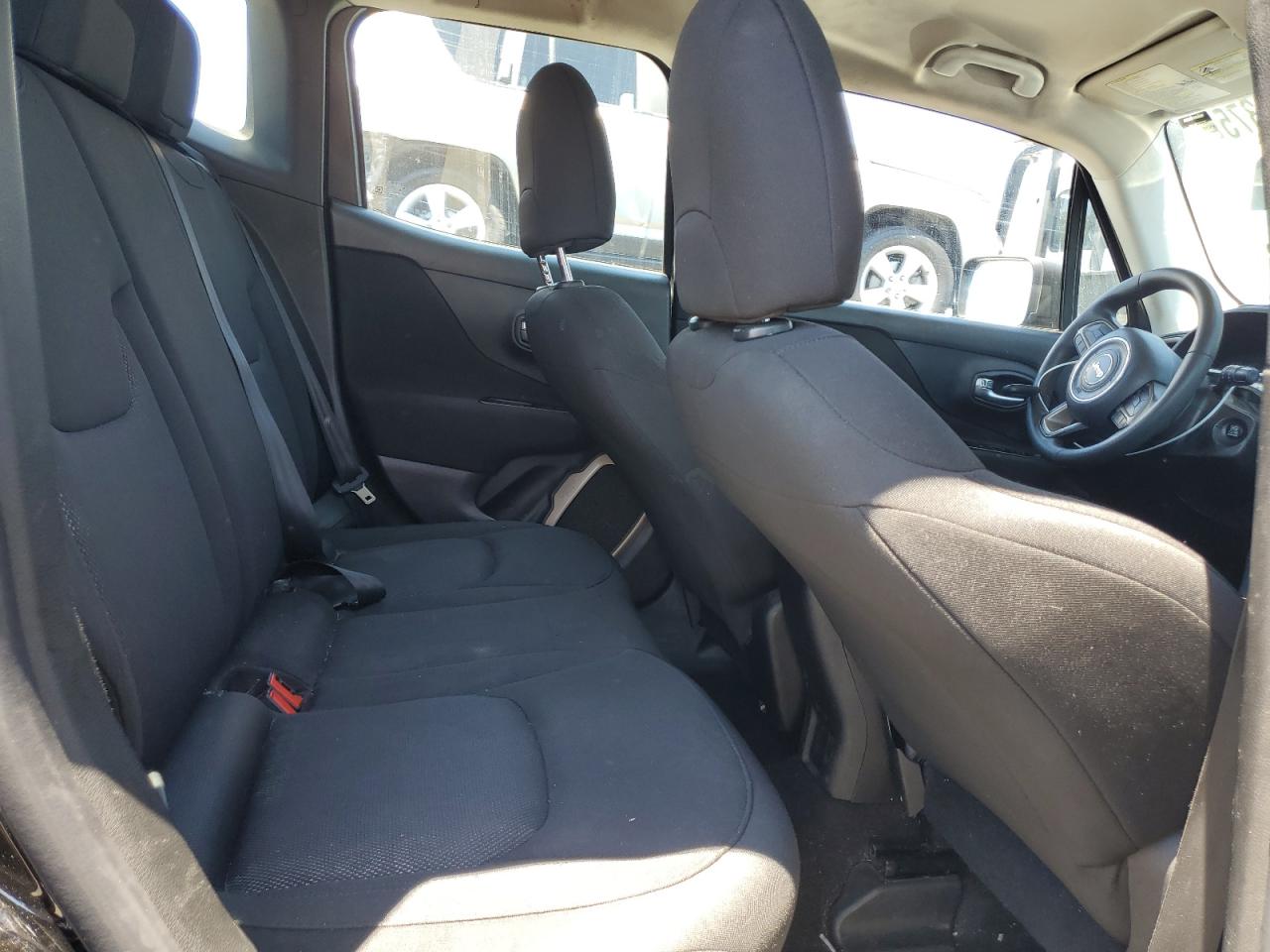 zaccjaab0hpg16335 ZACCJAAB0HPG16335 2017 Jeep Renegade Sport