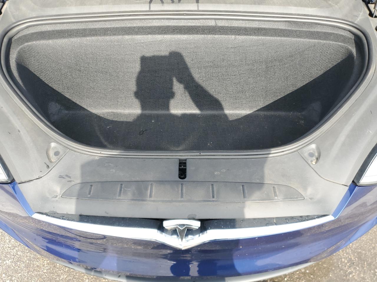 2020 Tesla Model X VIN: 5YJXCDE20LF297896 Lot: 64361025