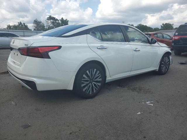  NISSAN ALTIMA 2024 Biały