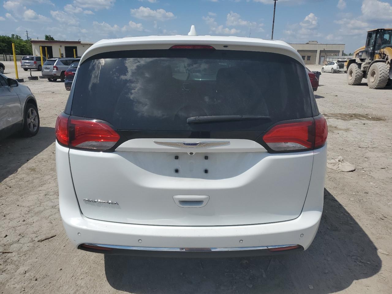 2018 Chrysler Pacifica Touring Plus VIN: 2C4RC1FG6JR274626 Lot: 63389915
