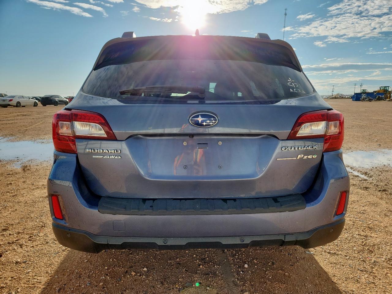 2017 Subaru Outback 2.5I Limited VIN: 4S4BSANCXH3279863 Lot: 63929495