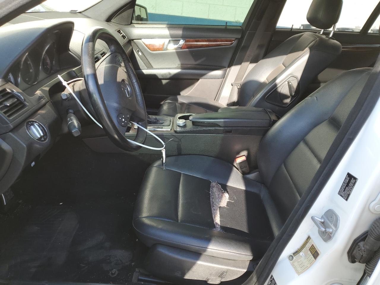 2010 Mercedes-Benz C 300 VIN: WDDGF5EB4AR102554 Lot: 63084775