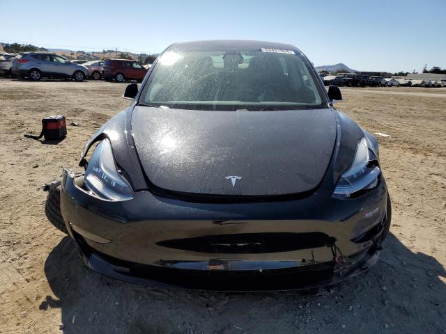  TESLA MODEL 3 2019 Черный
