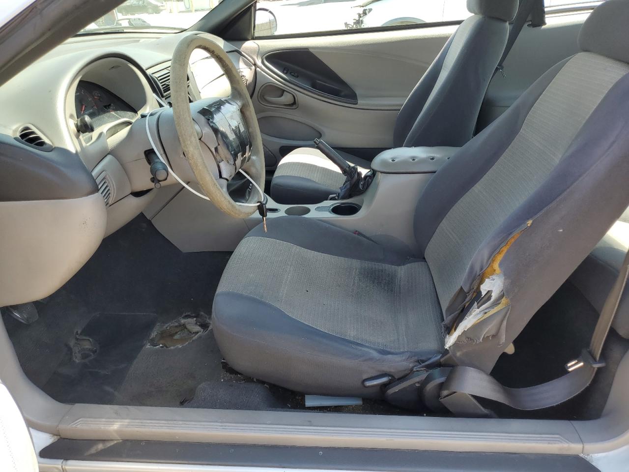 2004 Ford Mustang VIN: 1FAFP40654F206490 Lot: 65175985