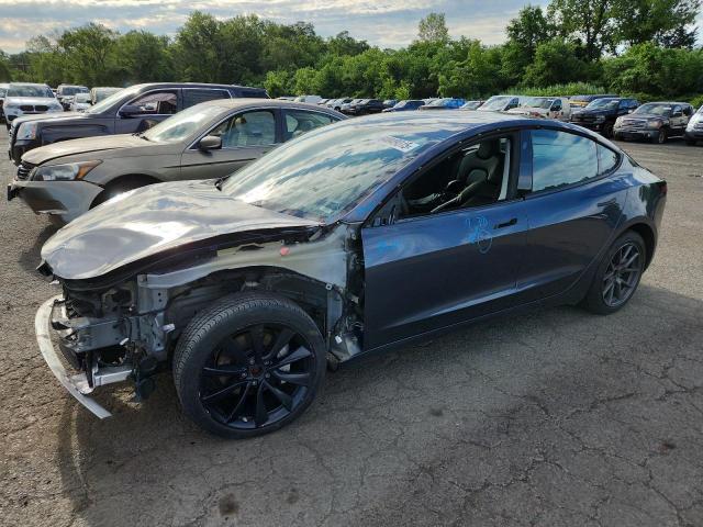  TESLA MODEL 3 2022 Szary