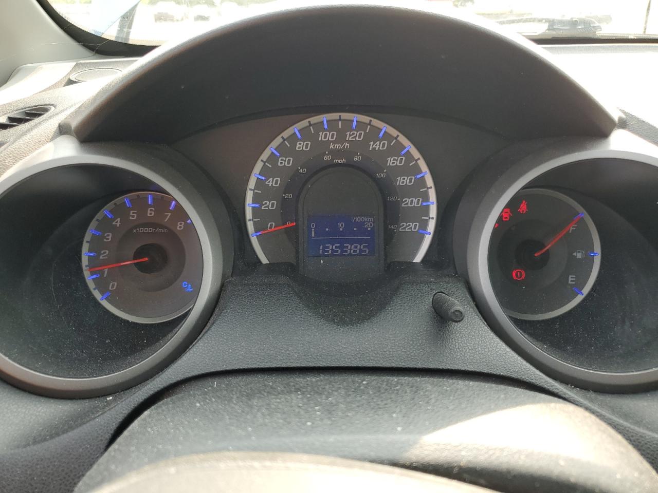2009 Honda Fit Lx VIN: JHMGE88519S805617 Lot: 64778225