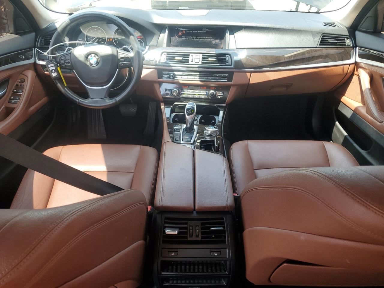 2016 BMW 528 Xi VIN: WBA5A7C55GG643235 Lot: 63661235