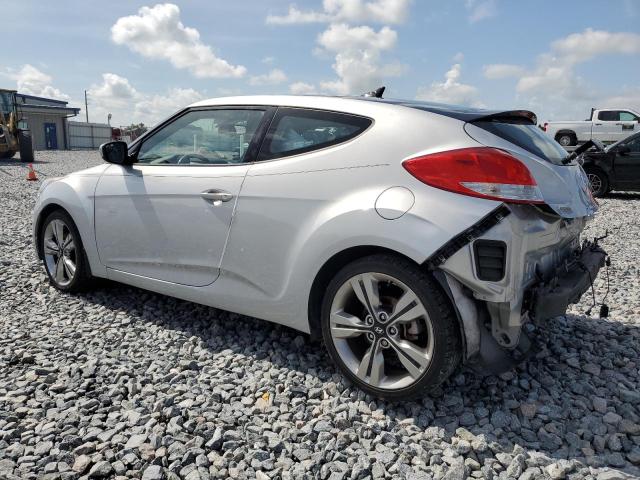  HYUNDAI VELOSTER 2016 Серебристый