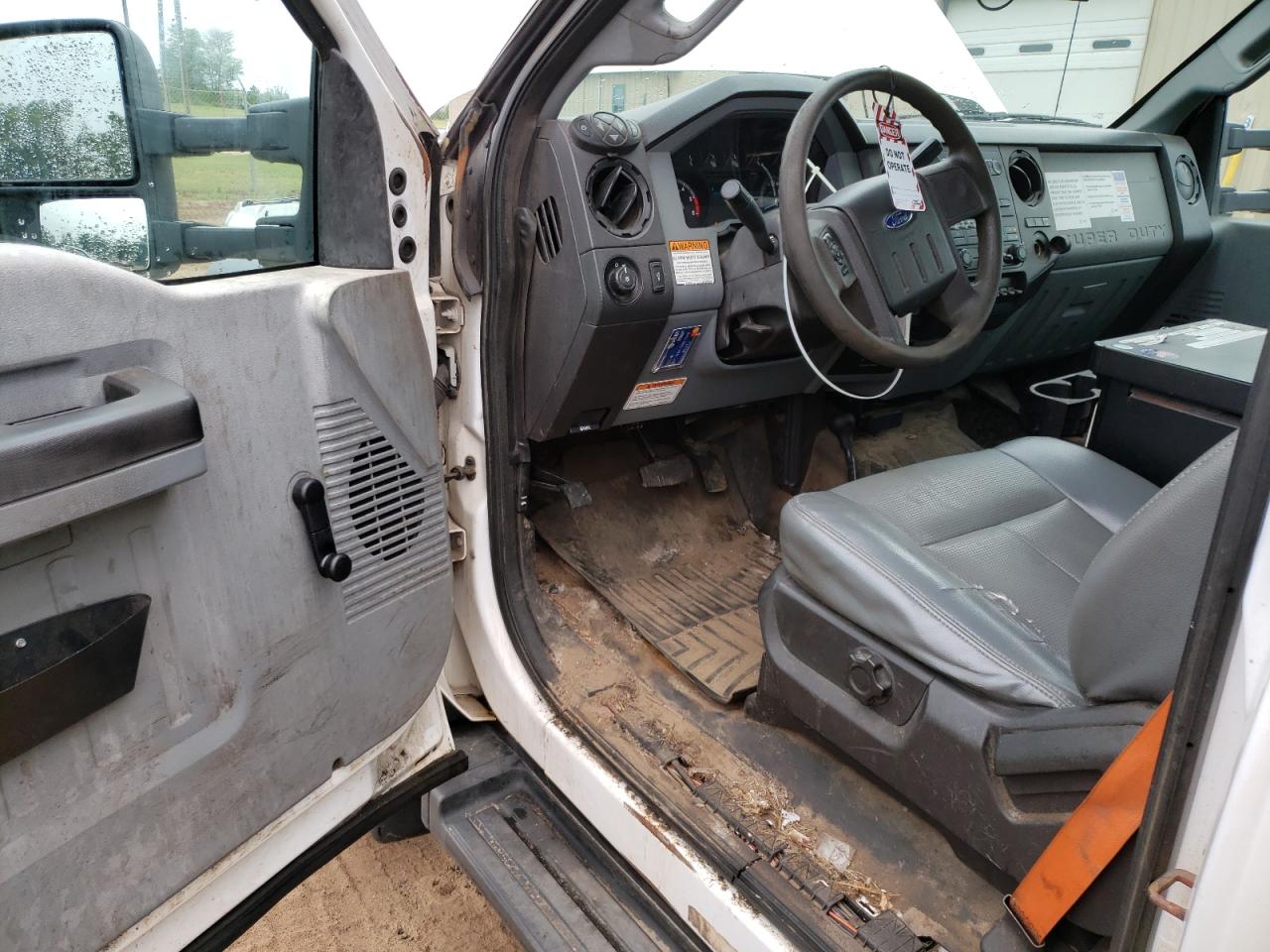2015 Ford F450 Super Duty VIN: 1FDUF4HY5FEA17000 Lot: 64410895