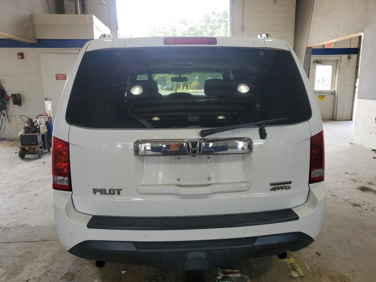 2013 Honda Pilot Touring VIN: 5FNYF4H95DB017816 Lot: 64095975