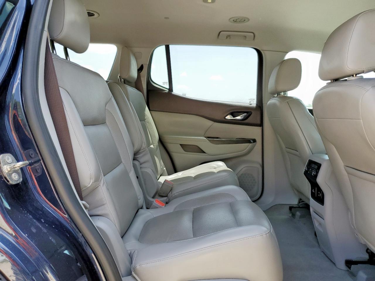 2017 GMC Acadia Slt-2 VIN: 1GKKNNLSXHZ170057 Lot: 63021425
