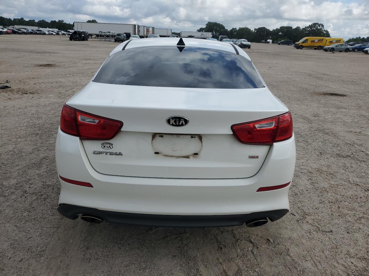 2015 Kia Optima Lx VIN: KNAGM4A70F5627554 Lot: 65003285