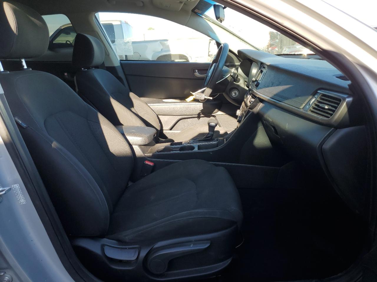 knagt4l33h5153356 KNAGT4L33H5153356 2017 Kia Optima Lx