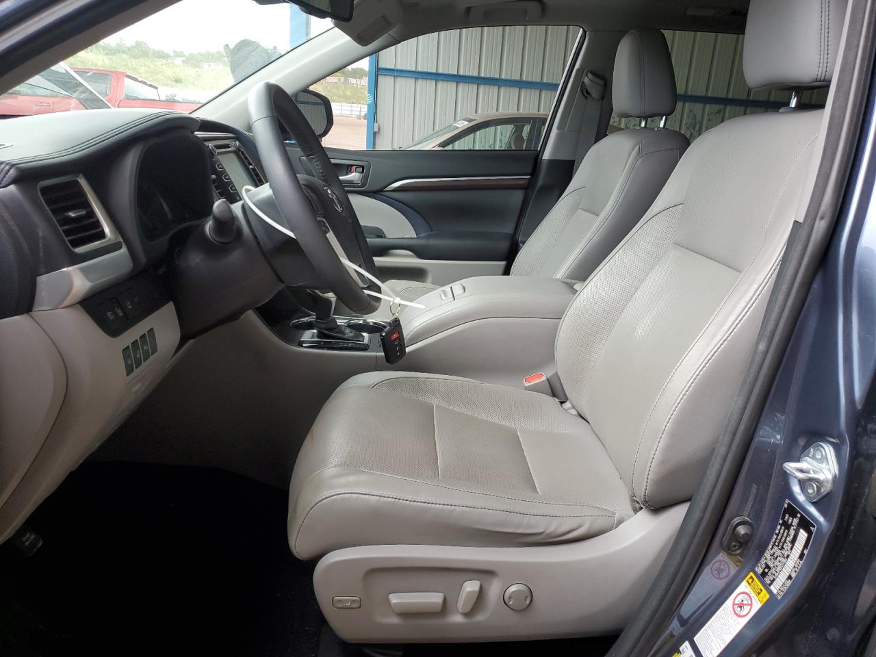 2015 Toyota Highlander Limited VIN: 5TDDKRFH0FS211069 Lot: 64321955
