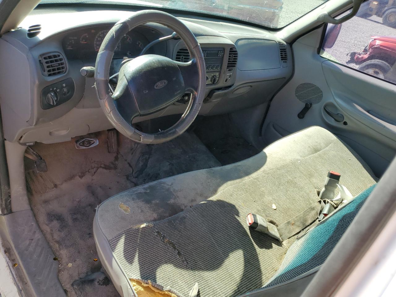 1998 Ford F150 VIN: 1FTZX1720WKA20813 Lot: 63852215