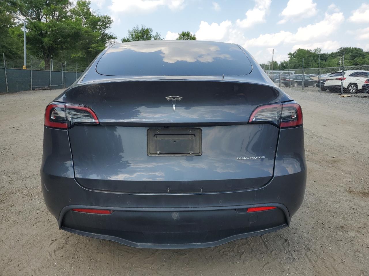 2022 Tesla Model Y VIN: 7SAYGDEEXNF433928 Lot: 66916535