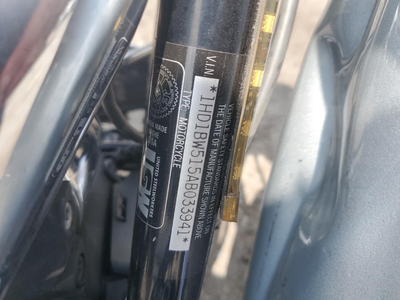 2010 Harley-Davidson Flstc VIN: 1HD1BW515AB033941 Lot: 65137035