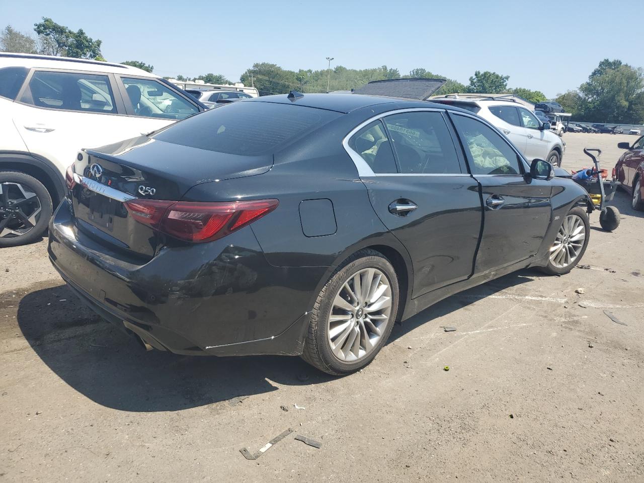 2018 Infiniti Q50 Luxe VIN: JN1EV7AR0JM434462 Lot: 66318465