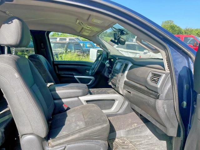  NISSAN TITAN 2017 Blue