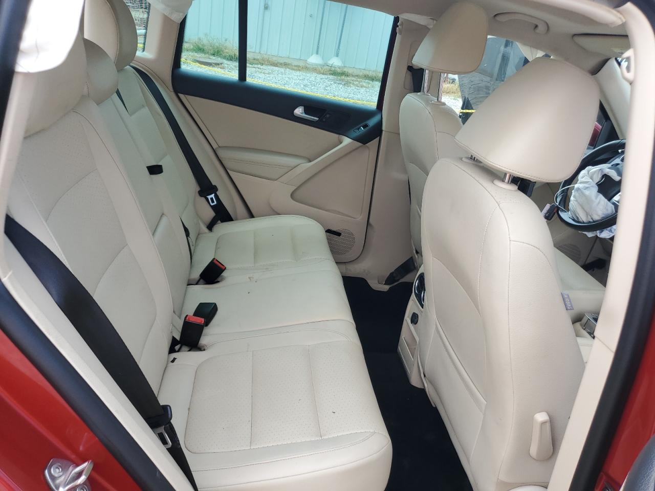 2014 Volkswagen Tiguan S VIN: WVGBV3AX9EW105059 Lot: 64564555