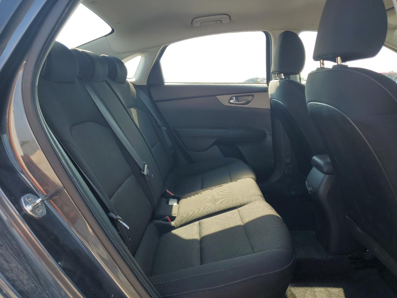 2019 Kia Forte Fe VIN: 3KPF24AD7KE136911 Lot: 64818685