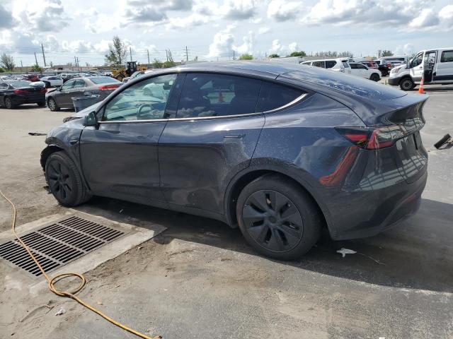  TESLA MODEL Y 2024 Gray