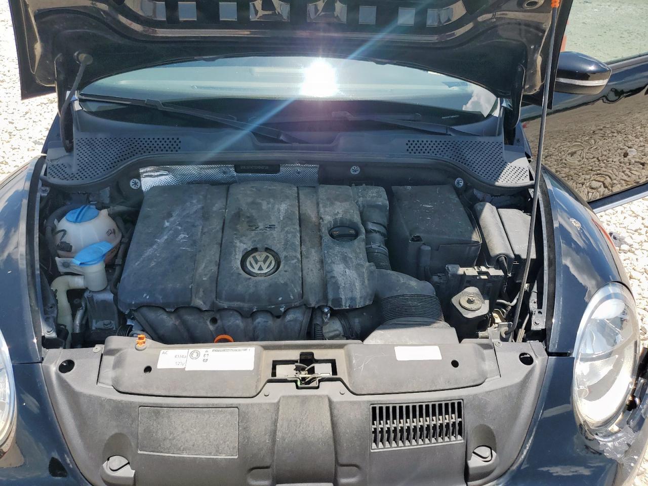 2012 Volkswagen Beetle VIN: 3VWJX7AT1CM646728 Lot: 62600275