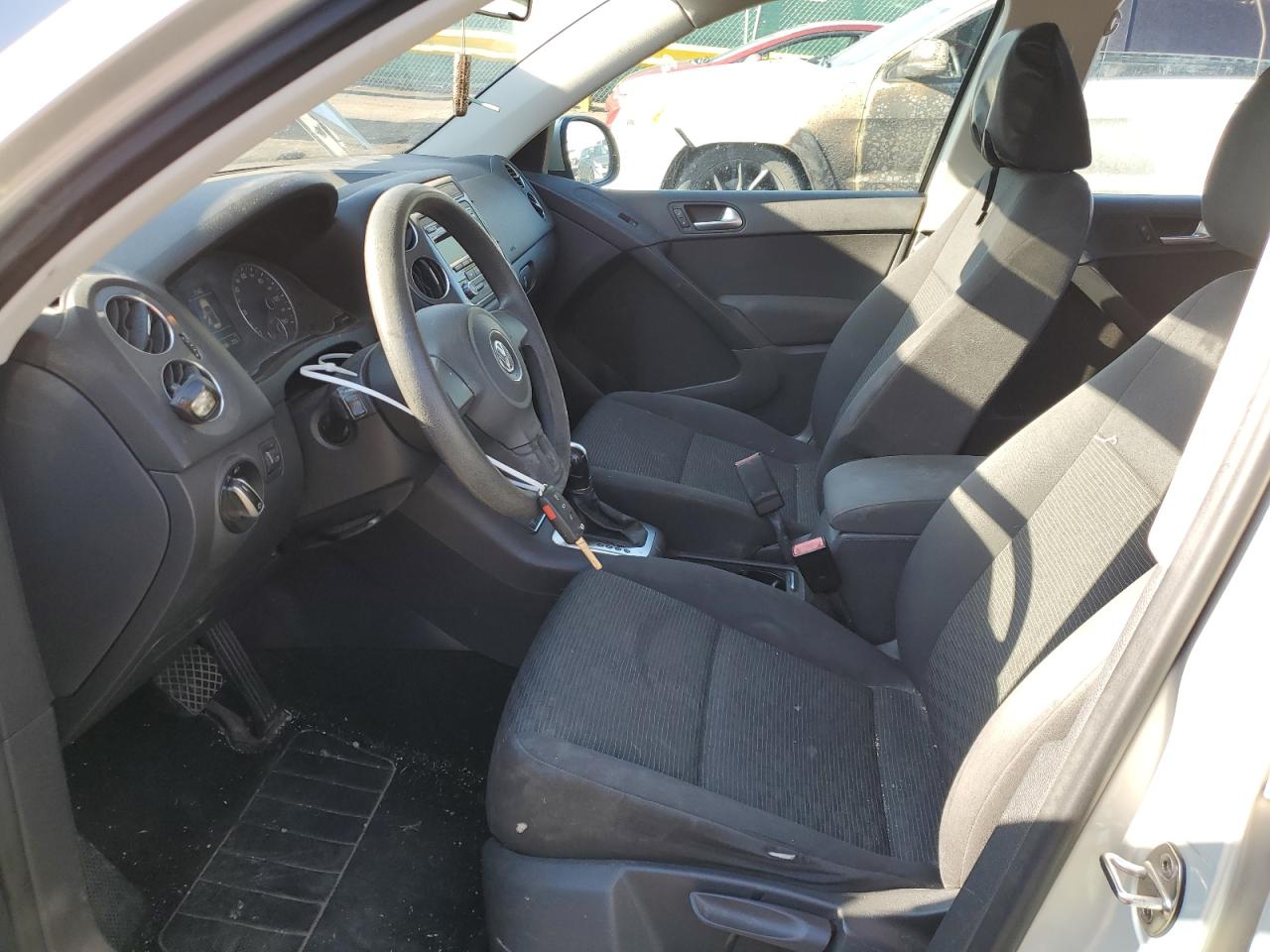 2012 Volkswagen Tiguan S VIN: WVGBV7AX3CW601088 Lot: 62075145