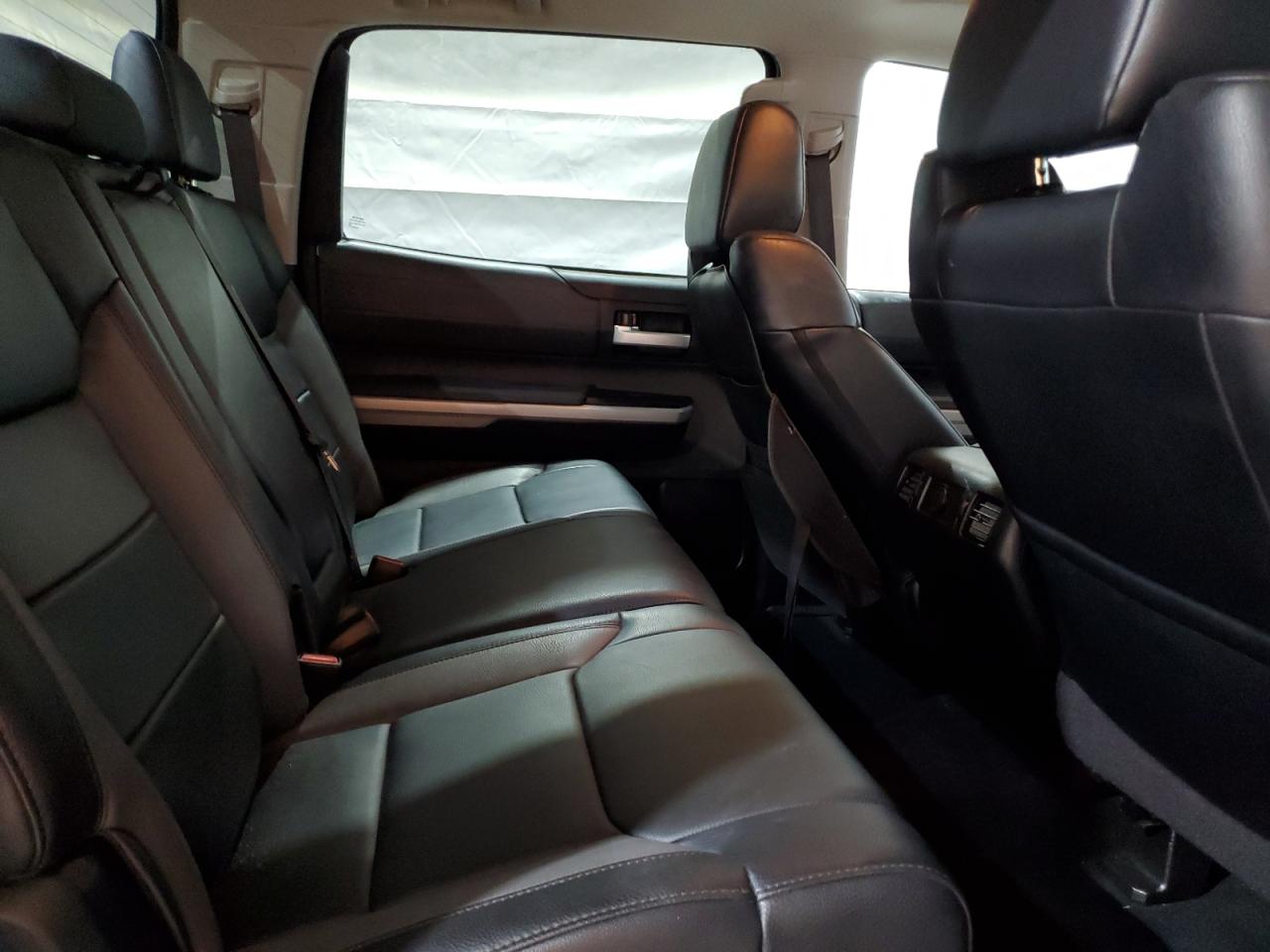 2018 Toyota Tundra Crewmax Limited VIN: 5TFHY5F13JX703805 Lot: 63366575