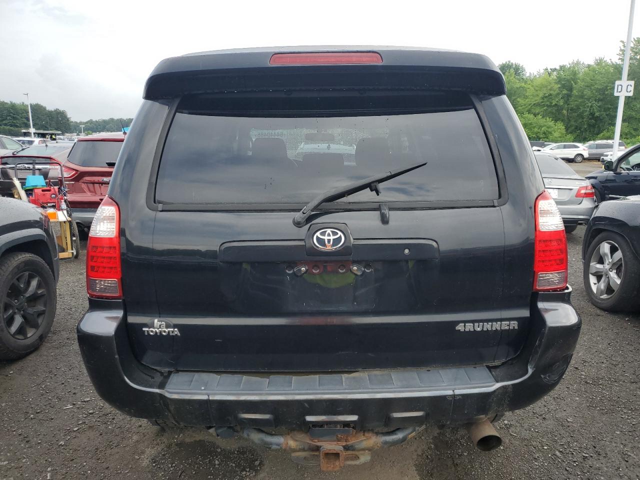 2006 Toyota 4Runner Sr5 VIN: JTEBT14R860057792 Lot: 64440485