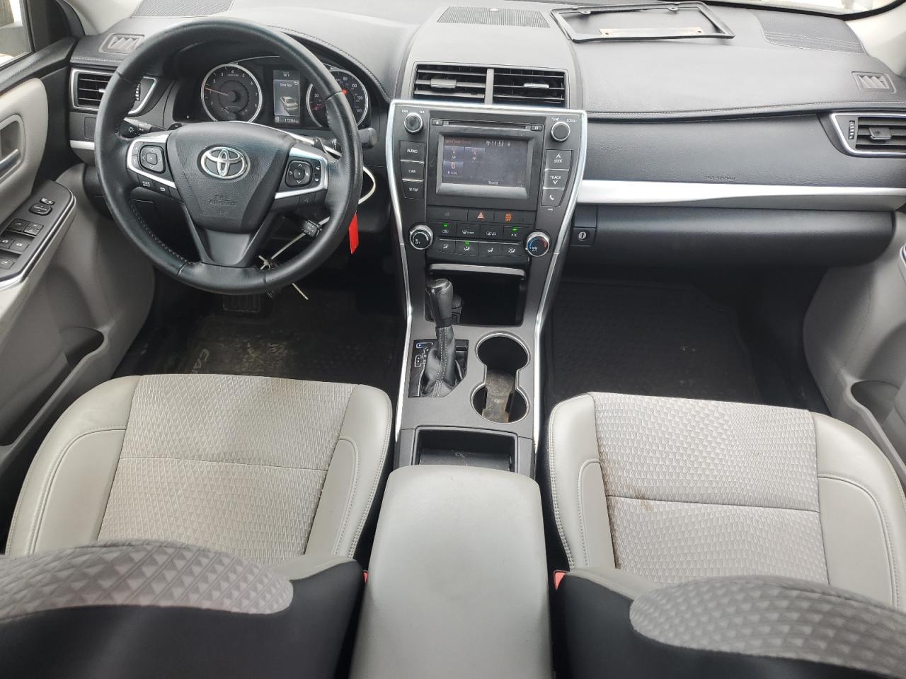 2015 Toyota Camry Le VIN: 4T1BF1FK3FU477721 Lot: 64885255