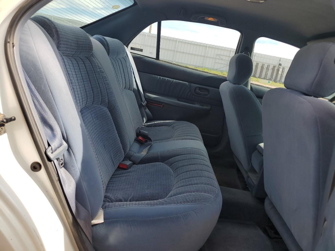 1998 Buick Century Custom VIN: 2G4WS52M1W1514403 Lot: 63492705