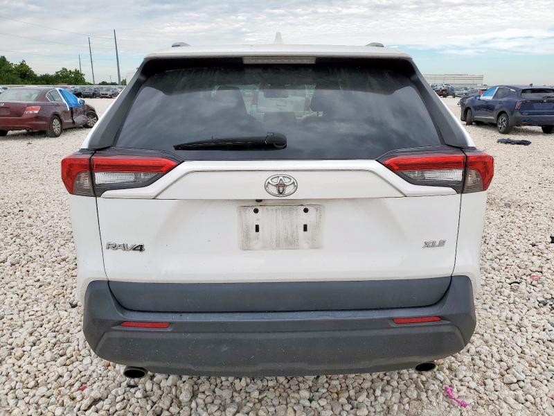  TOYOTA RAV4 2021 White