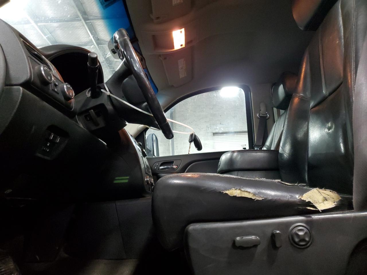 2008 GMC Sierra K2500 Heavy Duty VIN: 1GTHK23K48F155052 Lot: 66208155