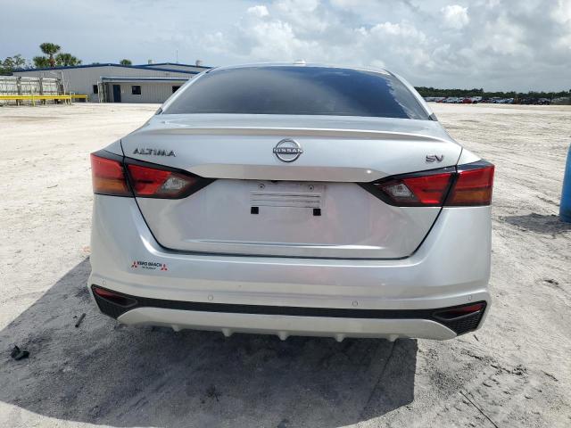  NISSAN ALTIMA 2024 Srebrny