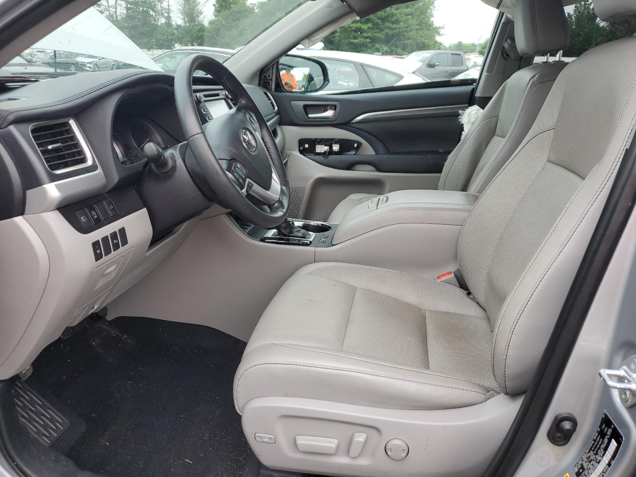 2019 Toyota Highlander Limited VIN: 5TDDZRFH8KS707968 Lot: 64745885