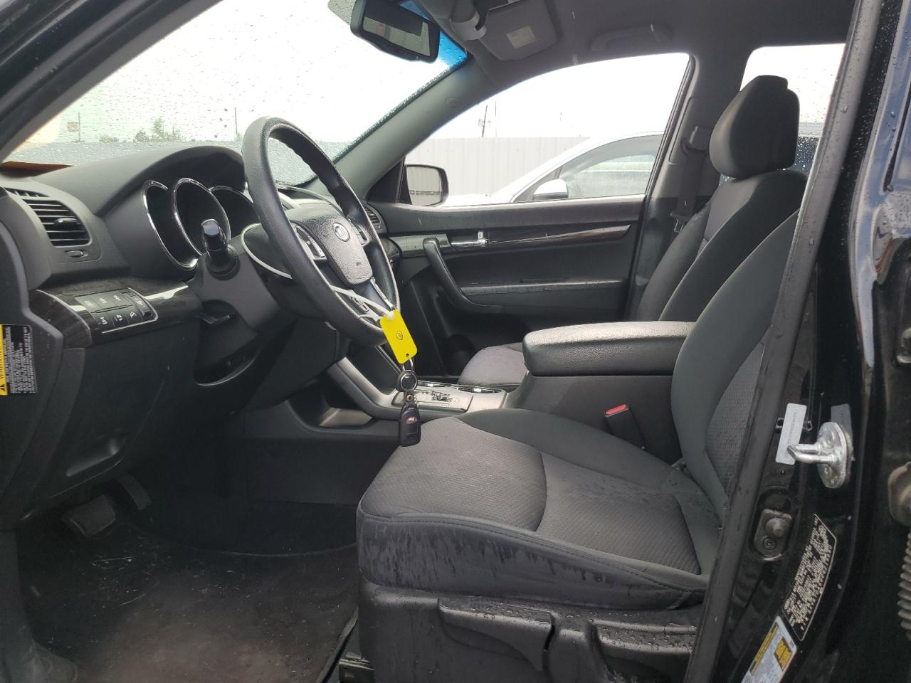 2012 Kia Sorento Base VIN: 5XYKTDA60CG219680 Lot: 63733945