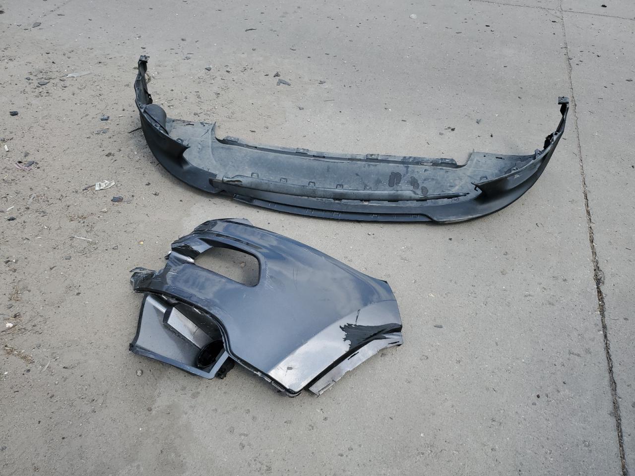 2017 Jeep Cherokee Limited VIN: 1C4PJMDS7HW608685 Lot: 66048645