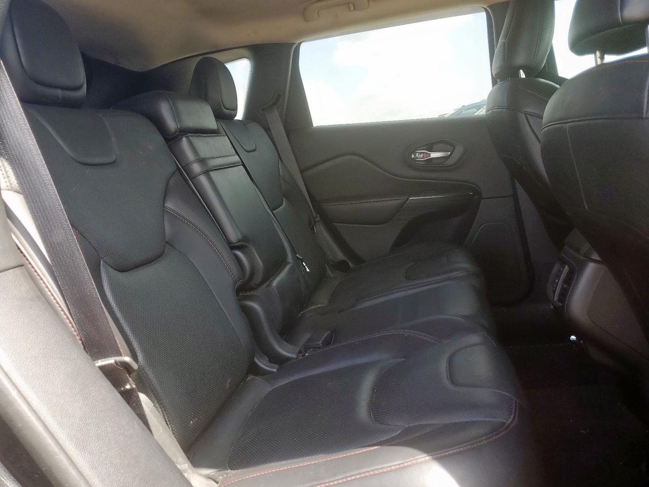 2016 Jeep Cherokee Trailhawk VIN: 1C4PJMBS8GW243774 Lot: 66275925