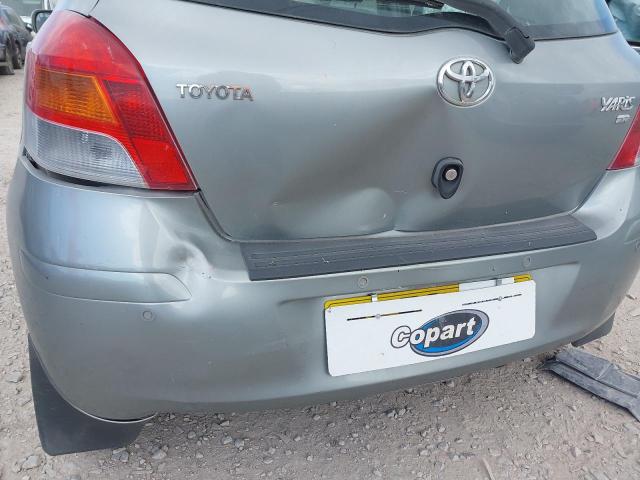 2009 TOYOTA YARIS TR V