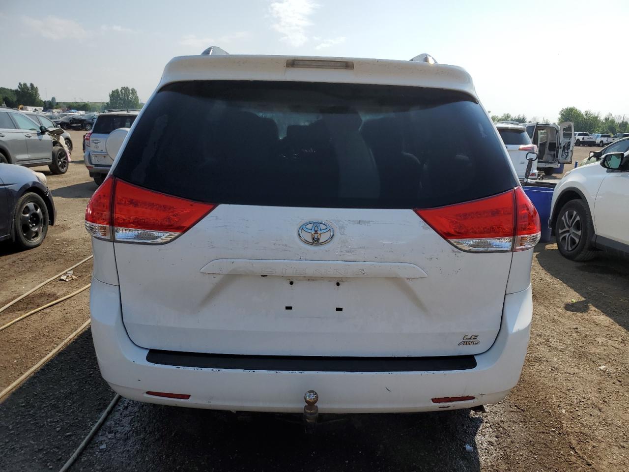 2014 Toyota Sienna Le VIN: 5TDJK3DC8ES072055 Lot: 64056145