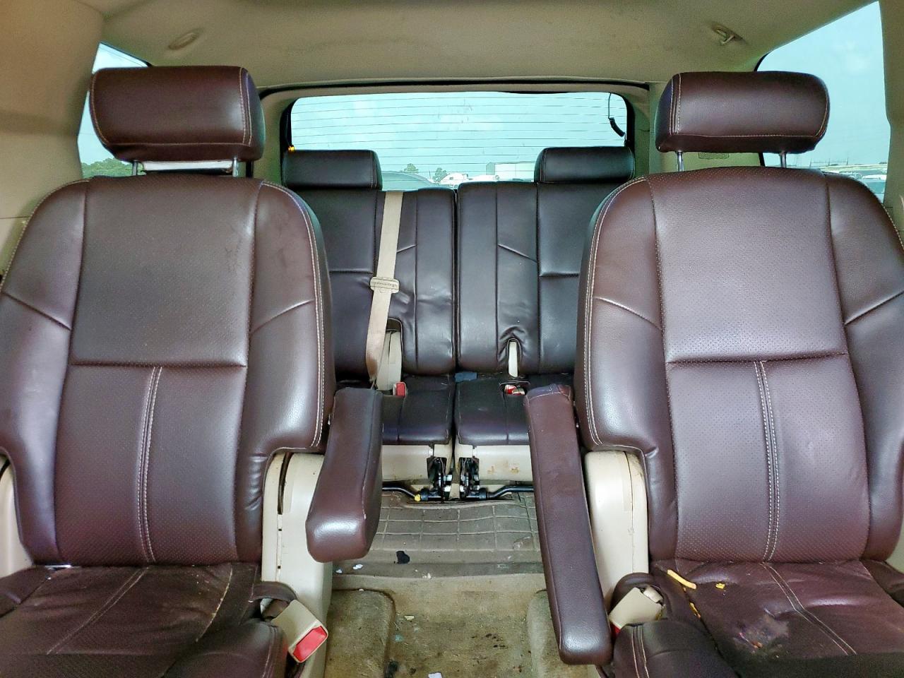 2010 Cadillac Escalade Luxury VIN: 1GYUKBEF5AR206569 Lot: 65287275