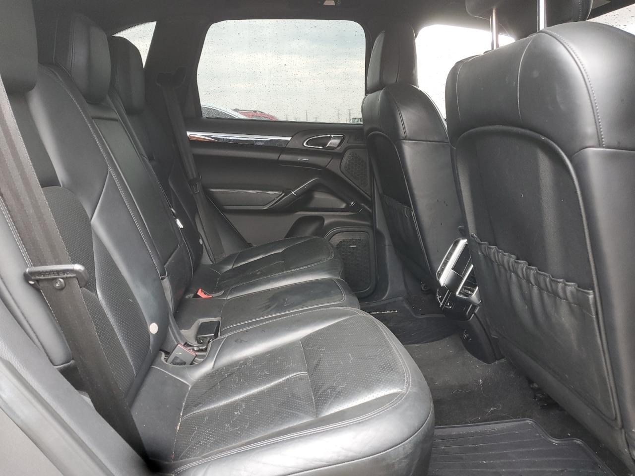 2013 Porsche Cayenne S VIN: WP1AB2A27DLA84248 Lot: 63307145